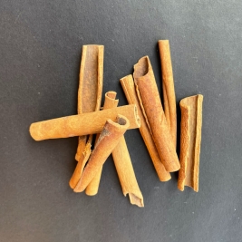 Organic Cinnamon Sticks | Pattai | Dalchini