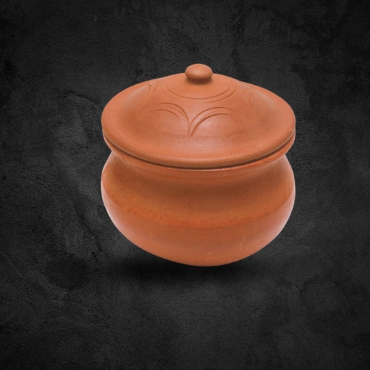 Small size clay curry pot